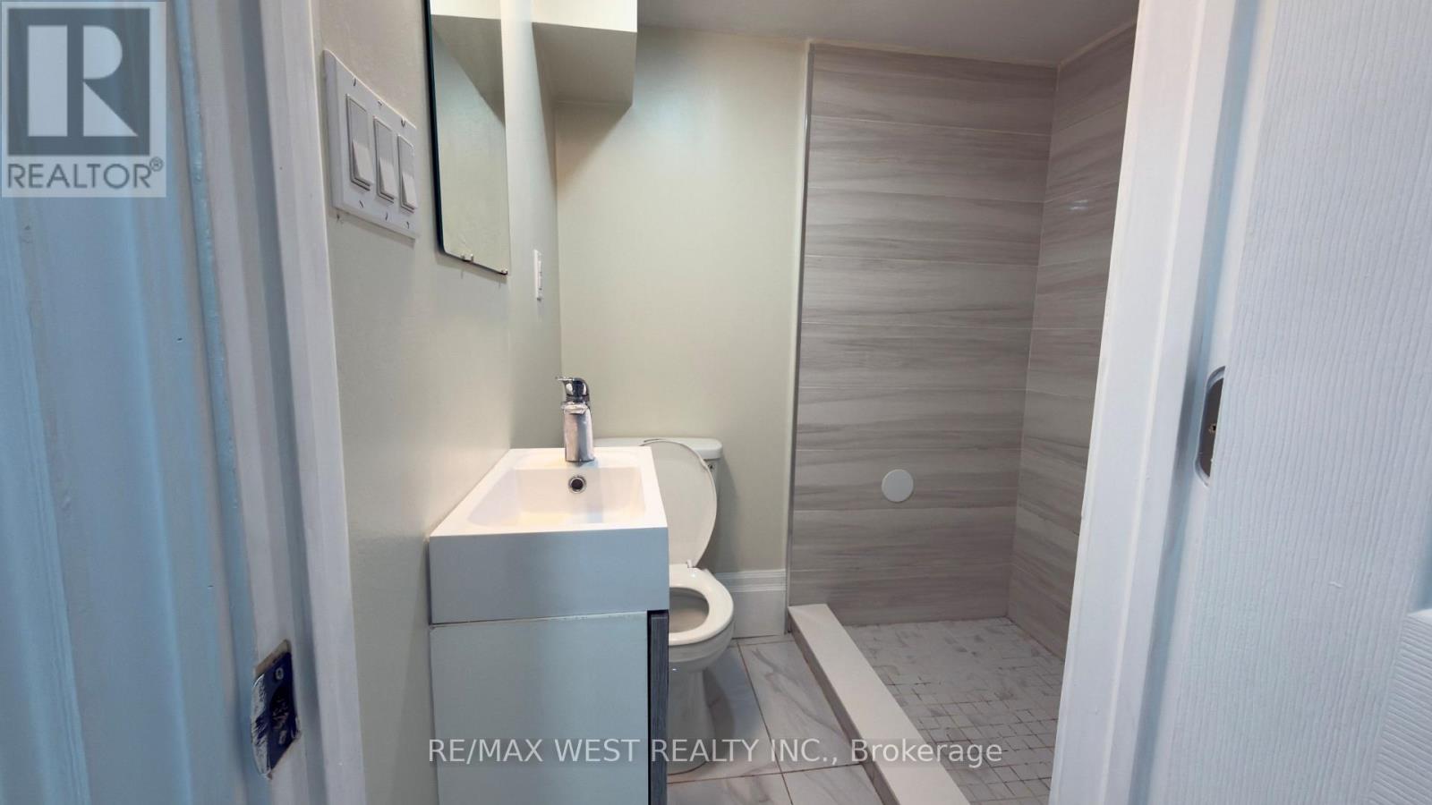 25 Sixteenth Street, Toronto, Ontario  M8V 3J7 - Photo 32 - W12437026