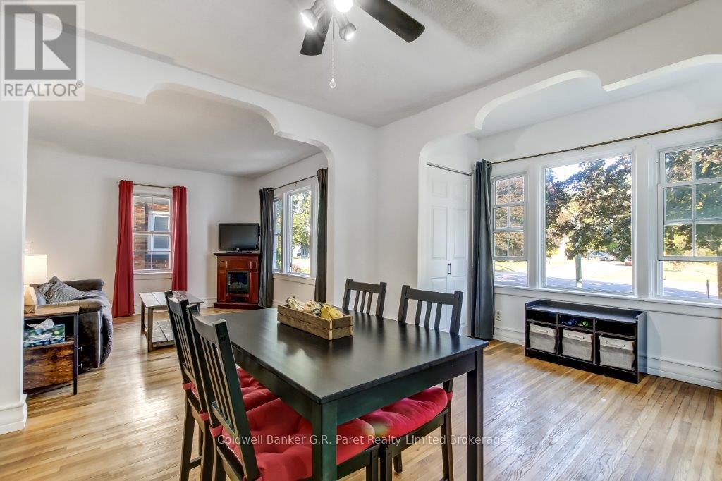 87 Vienna Road, Tillsonburg, Ontario  N4G 3C9 - Photo 6 - X12439655