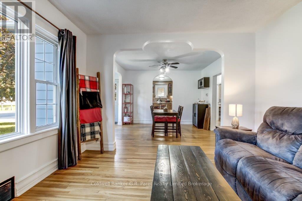 87 Vienna Road, Tillsonburg, Ontario  N4G 3C9 - Photo 8 - X12439655