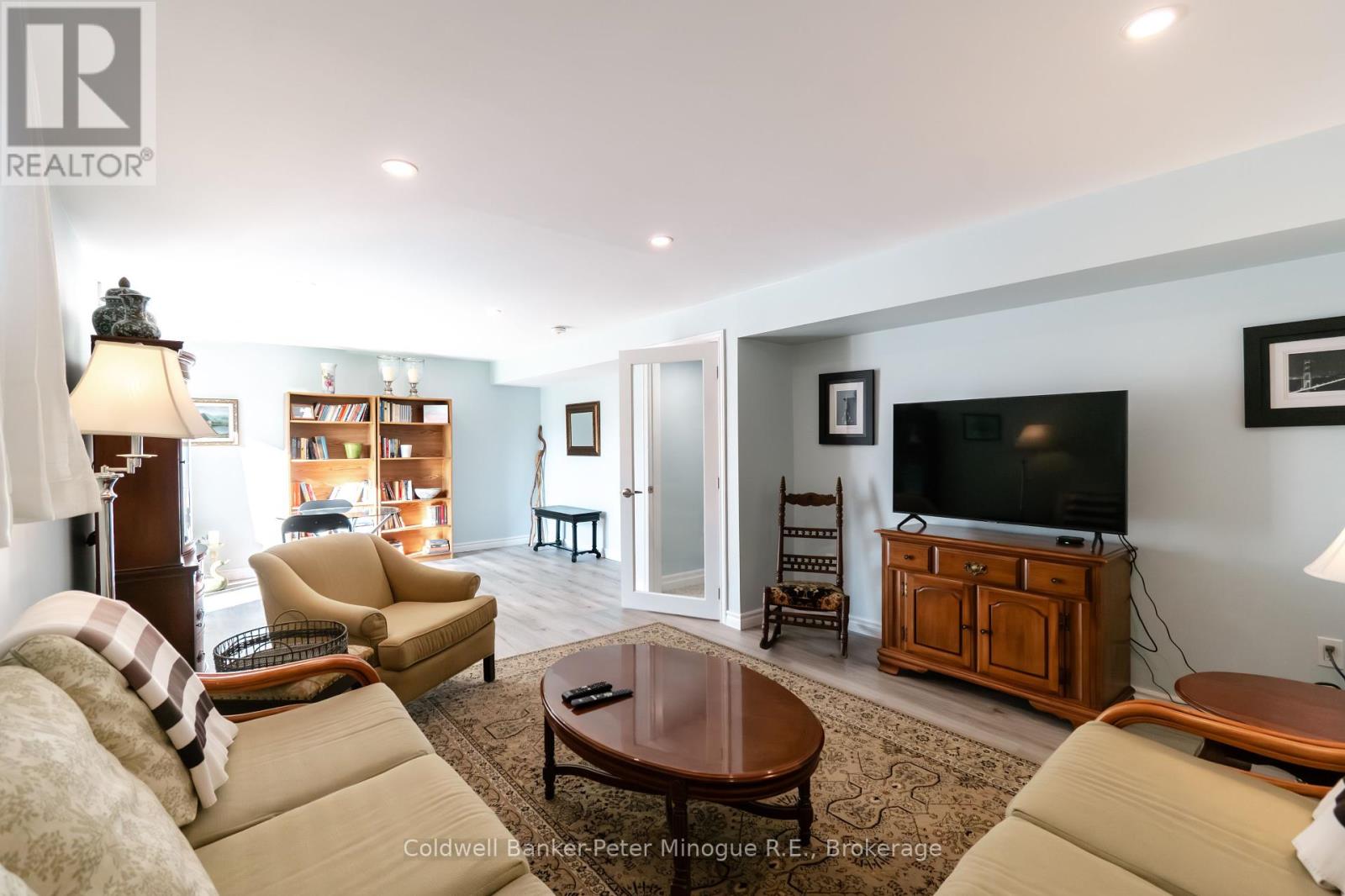 15 Frank Court, North Bay, Ontario  P1B 0C4 - Photo 40 - X12439586