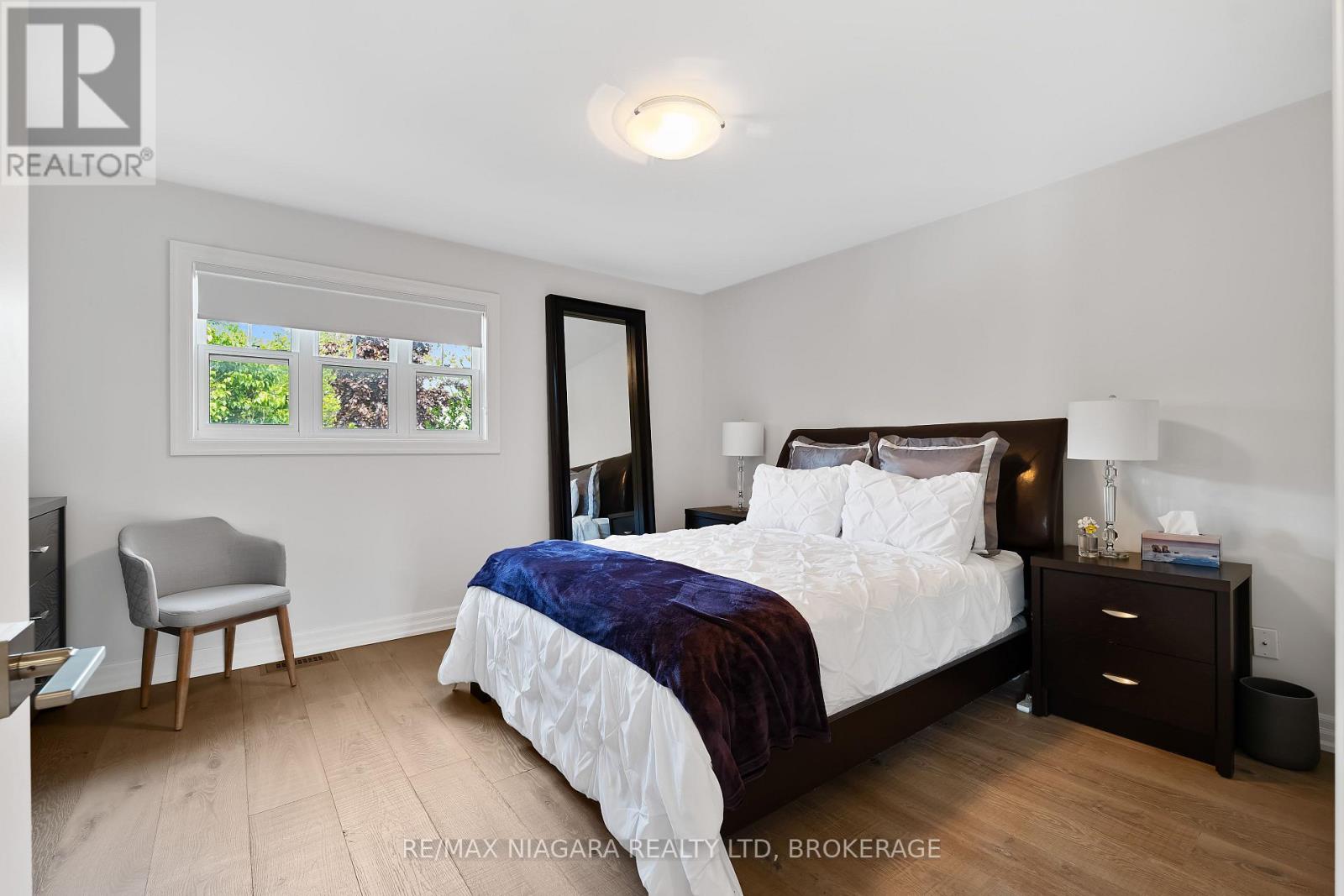 1448 Four Mile Creek Road, Niagara-On-The-Lake (Virgil), Ontario  L0S 1J0 - Photo 27 - X12439468
