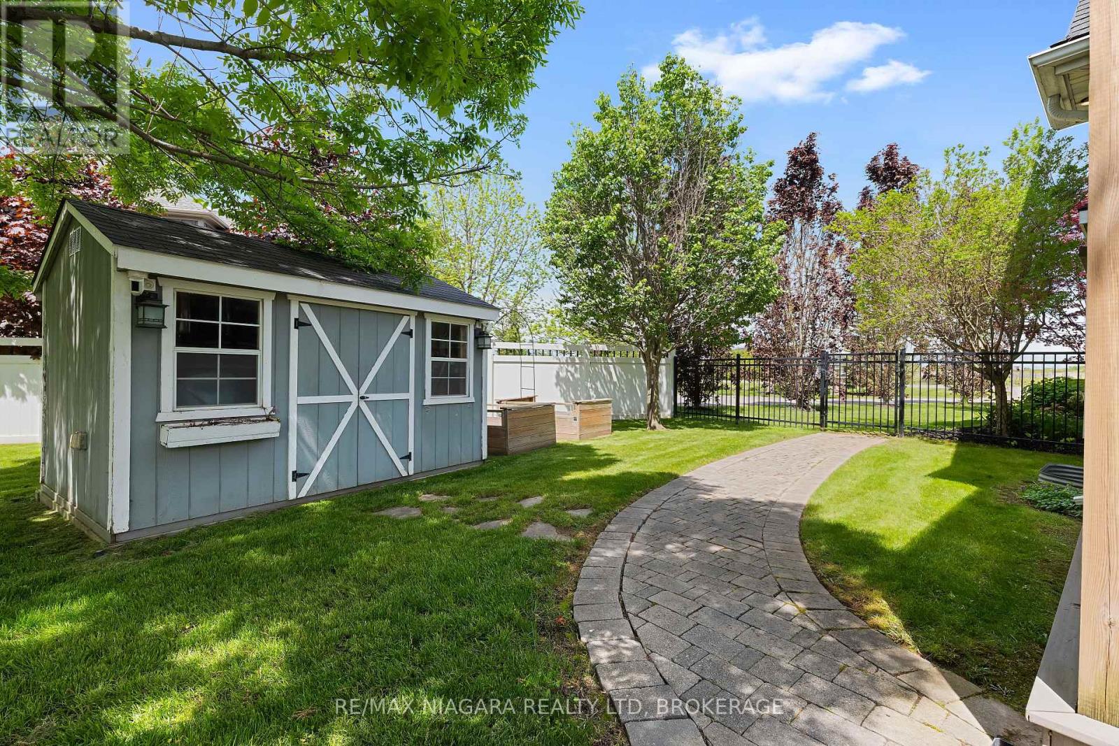 1448 Four Mile Creek Road, Niagara-On-The-Lake (Virgil), Ontario  L0S 1J0 - Photo 38 - X12439468