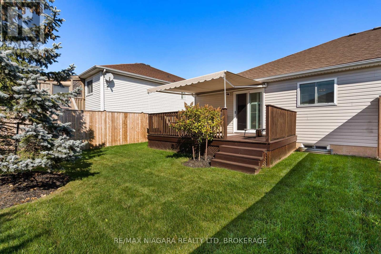 208 Autumn Crescent, Welland (West Welland), Ontario  L3C 7K2 - Photo 24 - X12439504