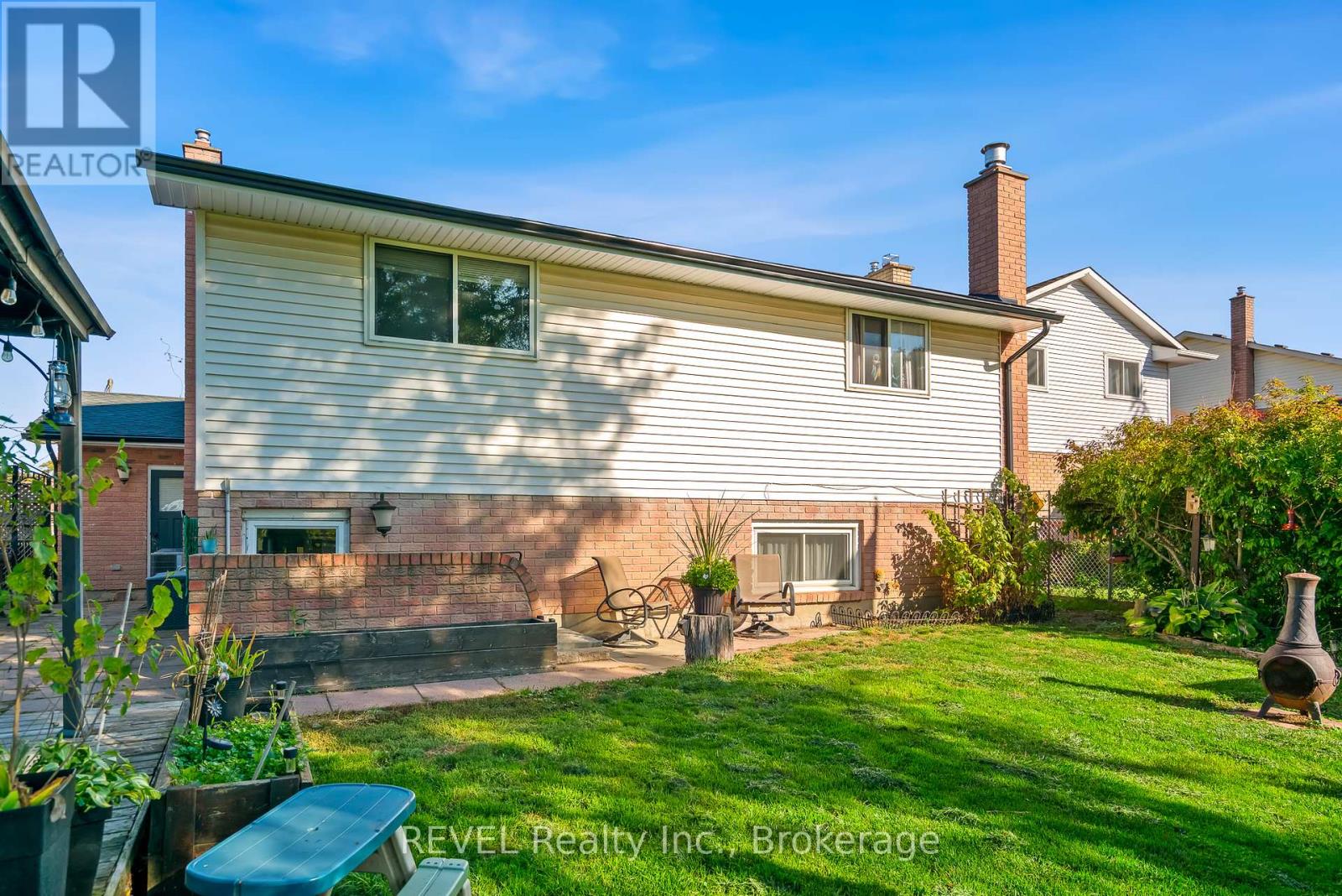 12 Silverdale Drive, St. Catharines (Vine/linwell), Ontario  L2M 3N1 - Photo 12 - X12439514