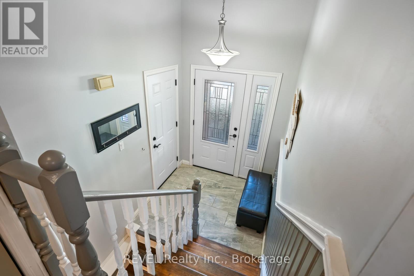 12 Silverdale Drive, St. Catharines (Vine/linwell), Ontario  L2M 3N1 - Photo 16 - X12439514