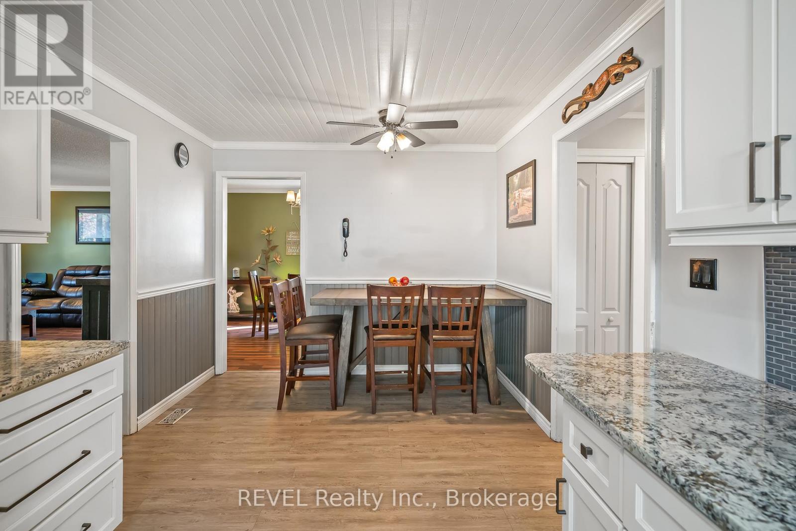 12 Silverdale Drive, St. Catharines (Vine/linwell), Ontario  L2M 3N1 - Photo 25 - X12439514