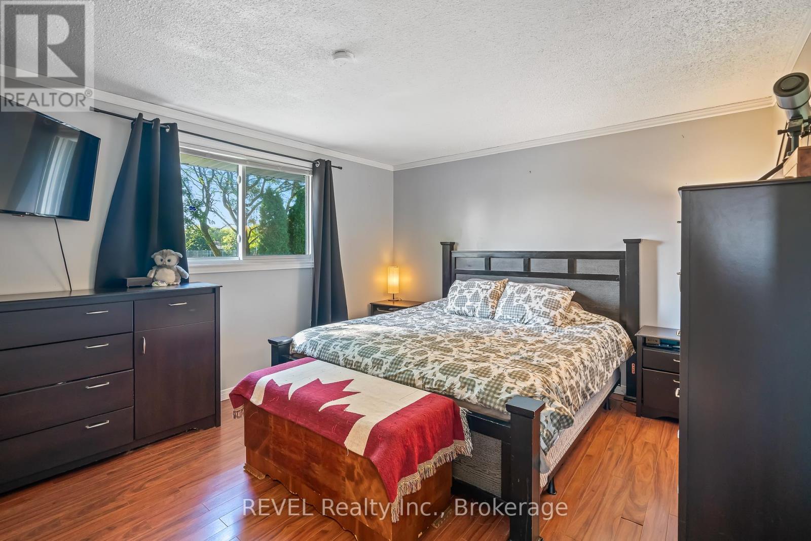 12 Silverdale Drive, St. Catharines (Vine/linwell), Ontario  L2M 3N1 - Photo 28 - X12439514