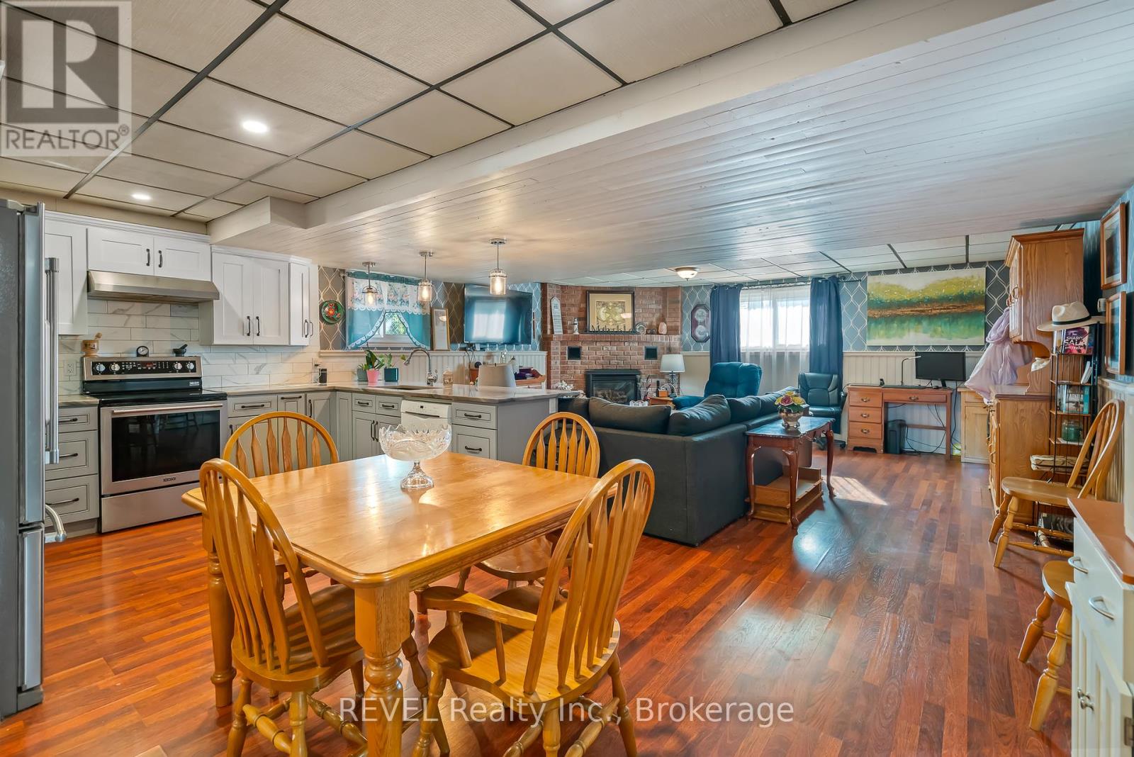 12 Silverdale Drive, St. Catharines (Vine/linwell), Ontario  L2M 3N1 - Photo 32 - X12439514