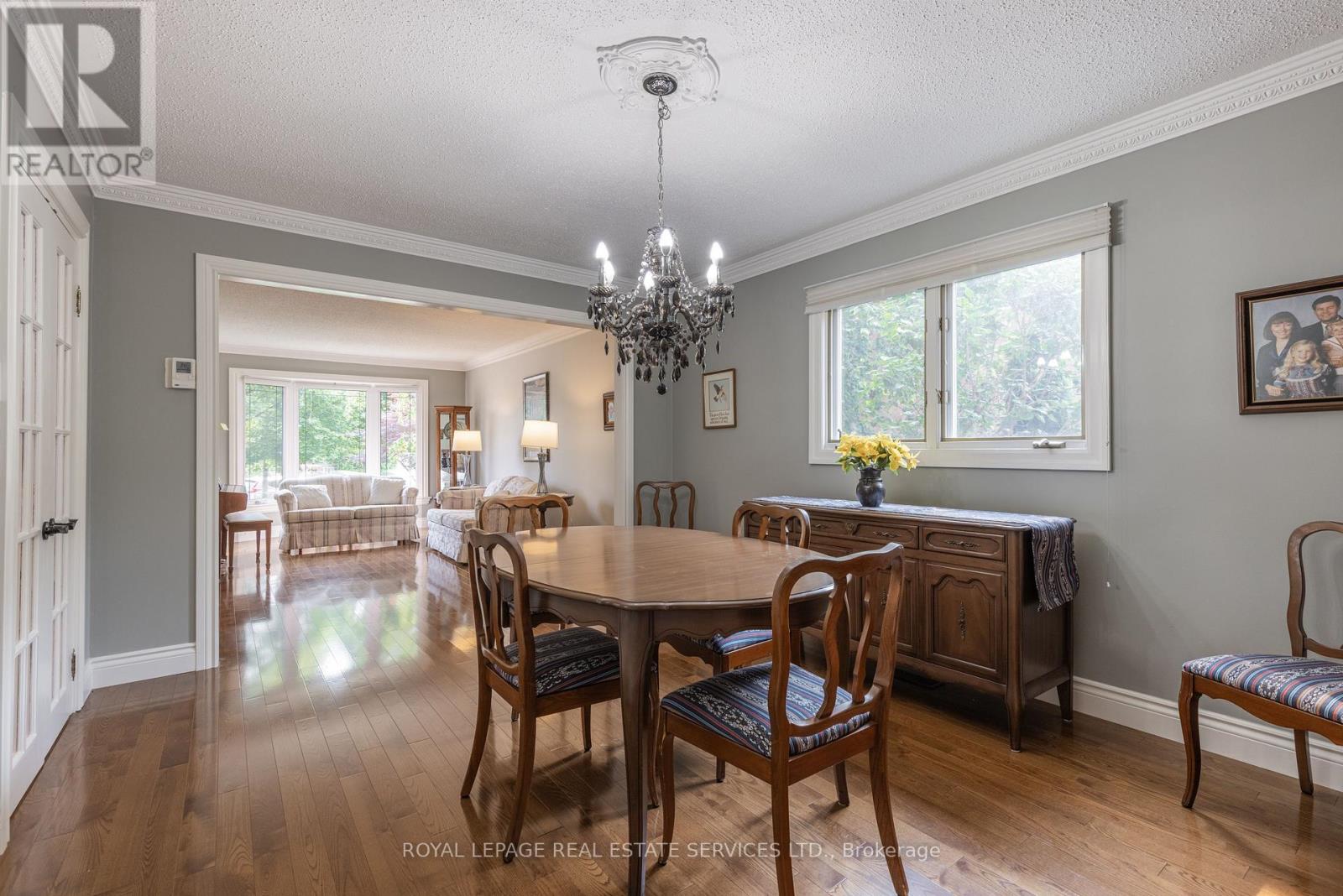 1210 Beechgrove Crescent, Oakville, Ontario  L6M 2B4 - Photo 19 - W12439367