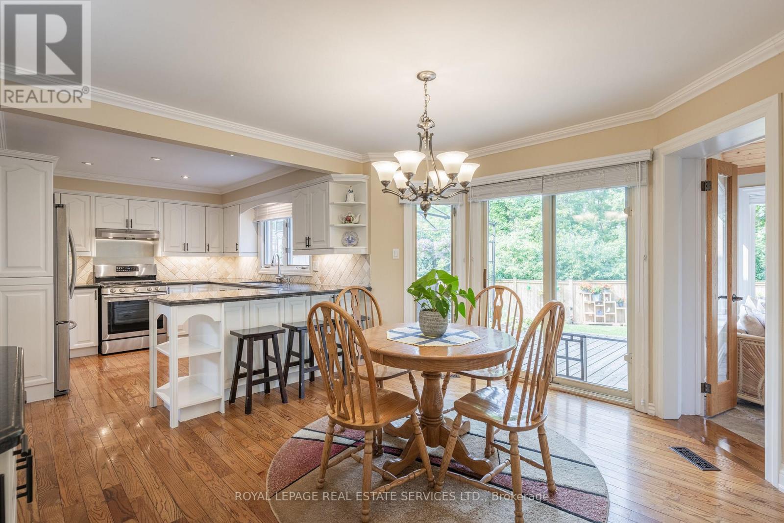 1210 Beechgrove Crescent, Oakville, Ontario  L6M 2B4 - Photo 20 - W12439367