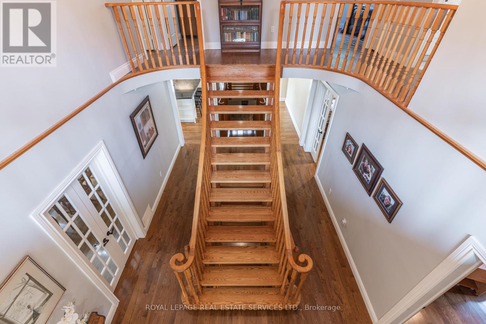1210 Beechgrove Crescent, Oakville, Ontario  L6M 2B4 - Photo 34 - W12439367