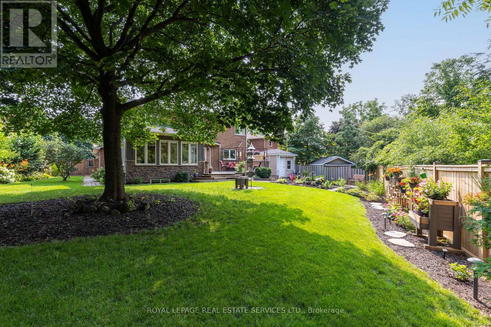 1210 Beechgrove Crescent, Oakville, Ontario  L6M 2B4 - Photo 6 - W12439367