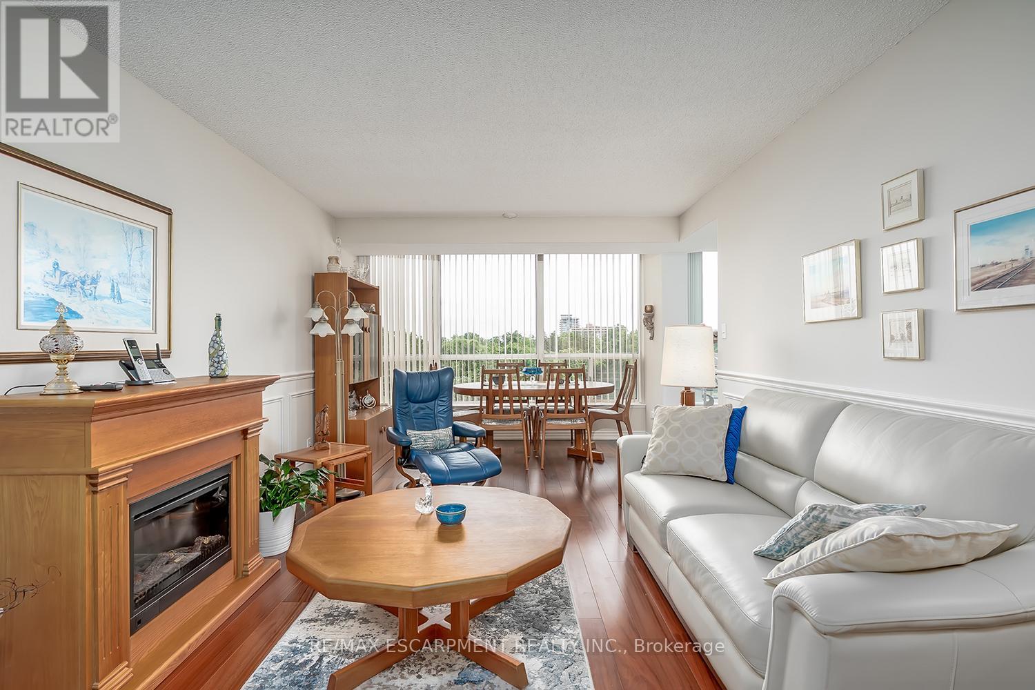 612 - 1276 Maple Crossing Boulevard, Burlington, Ontario  L7S 2J9 - Photo 13 - W12439383