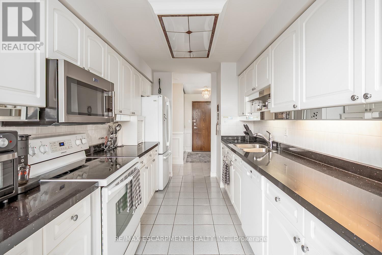 612 - 1276 Maple Crossing Boulevard, Burlington, Ontario  L7S 2J9 - Photo 19 - W12439383