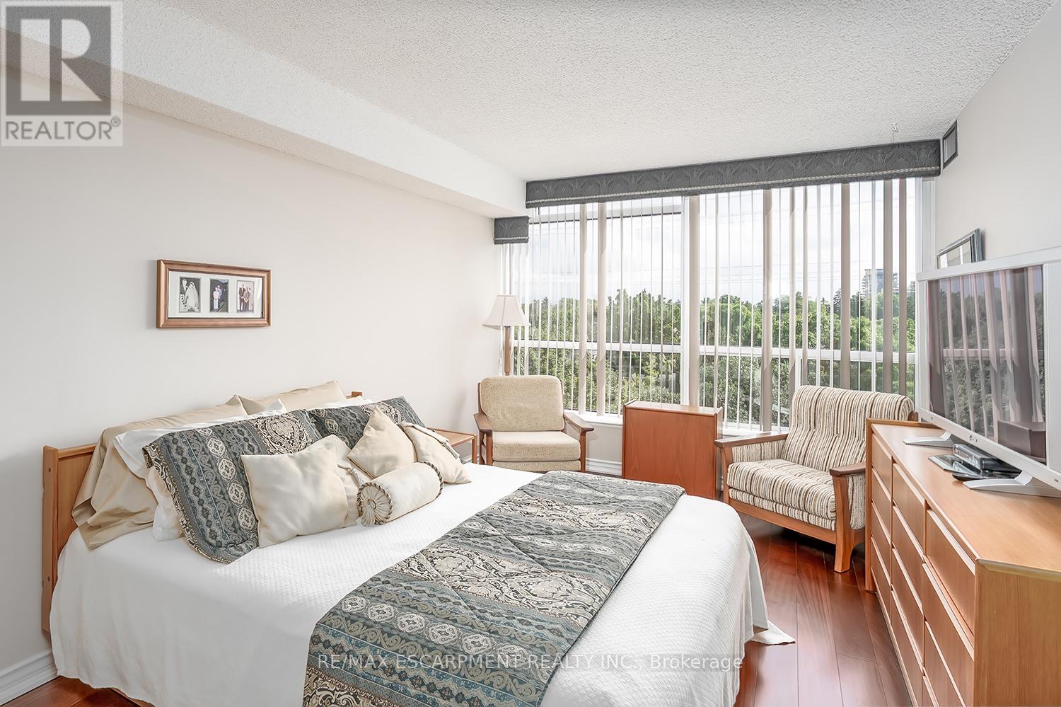 612 - 1276 Maple Crossing Boulevard, Burlington, Ontario  L7S 2J9 - Photo 28 - W12439383