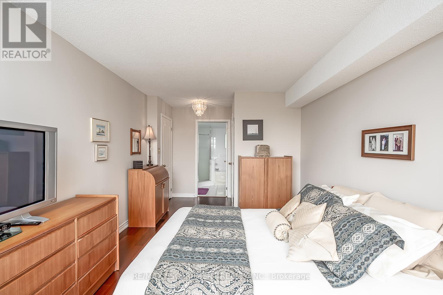 612 - 1276 Maple Crossing Boulevard, Burlington, Ontario  L7S 2J9 - Photo 29 - W12439383