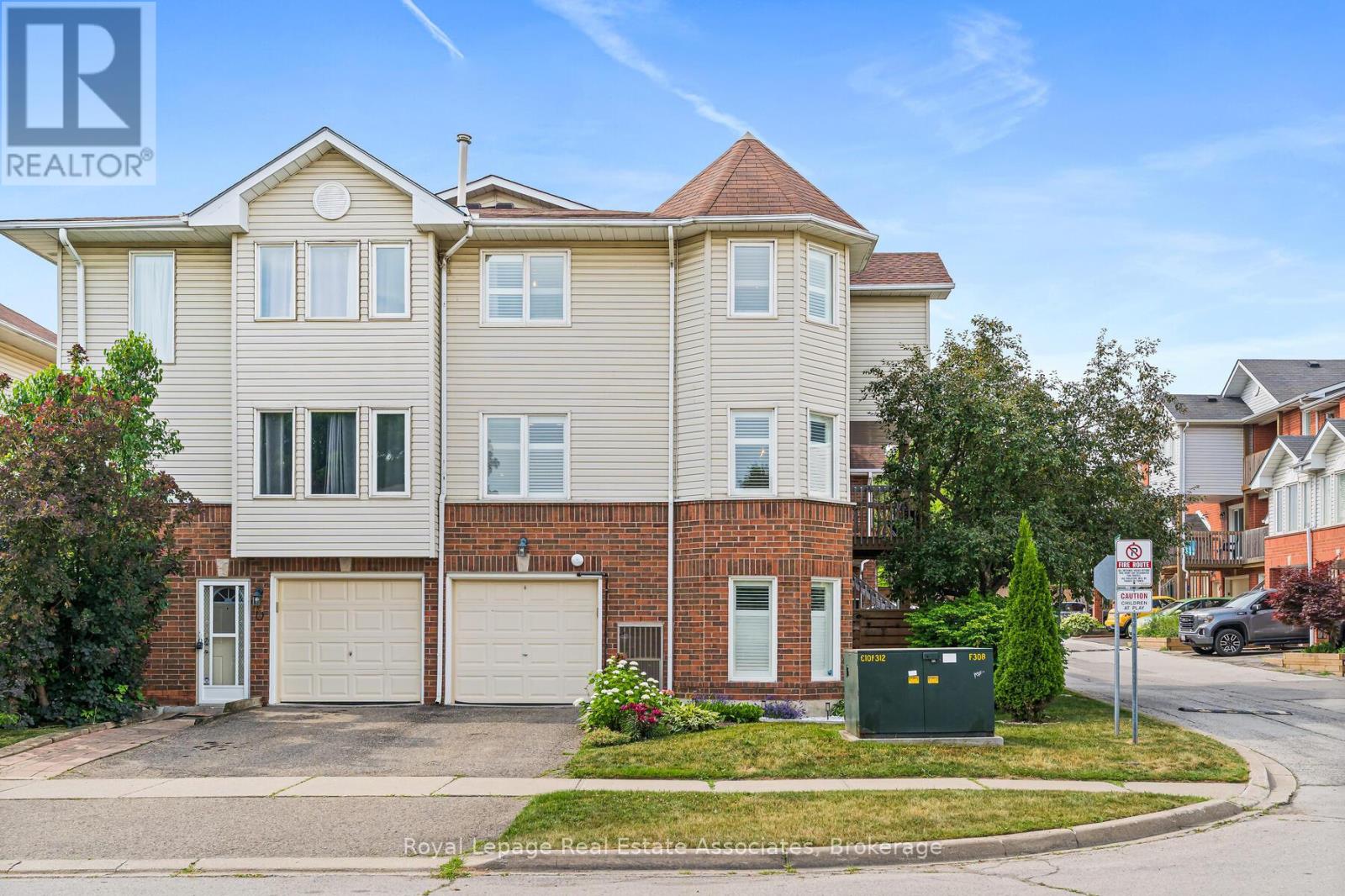 54 WYLIE CIRCLE, Halton Hills, Ontario