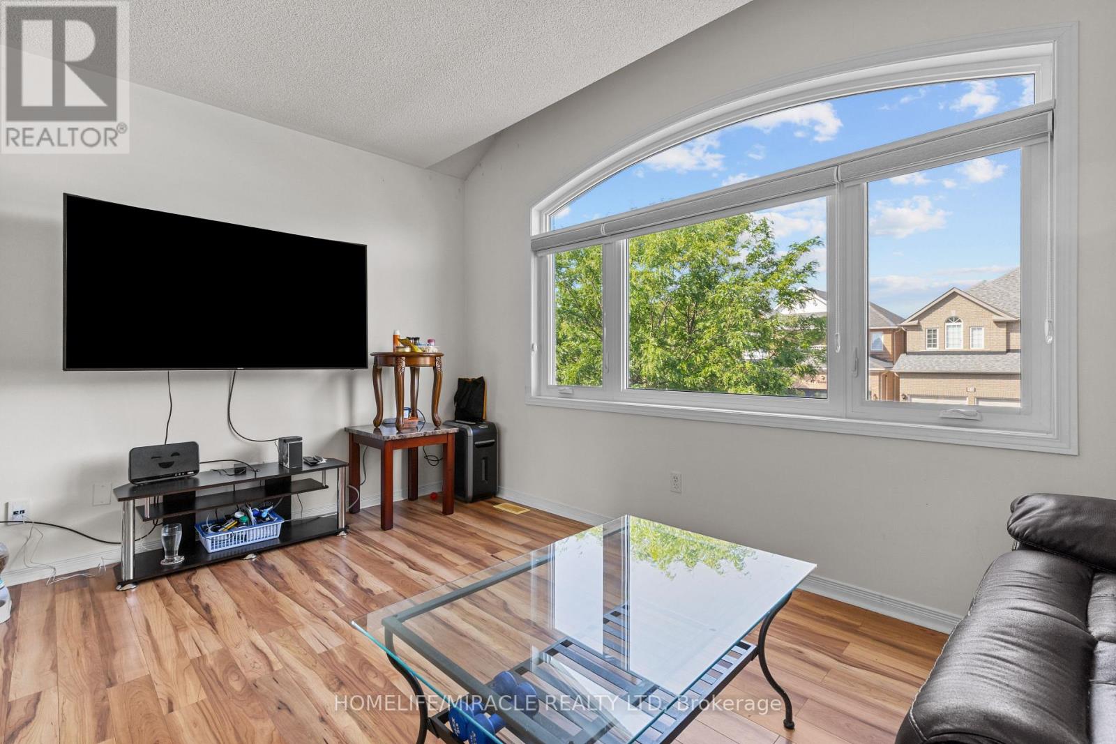 44 Newark Way, Brampton, Ontario  L7A 2W8 - Photo 29 - W12439403