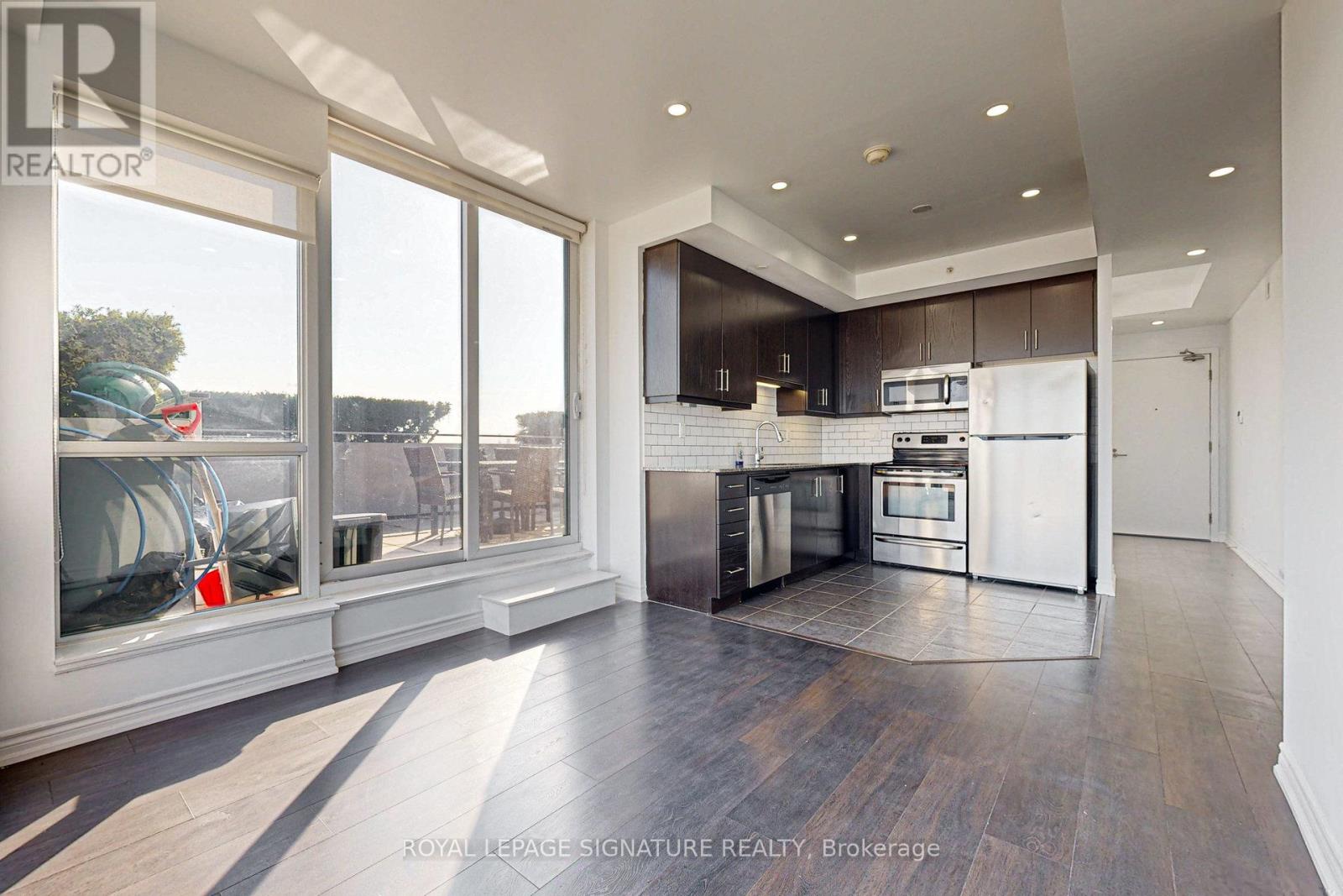 1012 - 15 James Finlay Way, Toronto, Ontario  M3M 0B3 - Photo 15 - W12439407