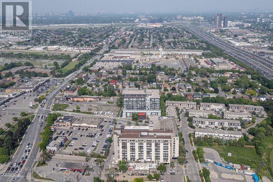 1012 - 15 James Finlay Way, Toronto, Ontario  M3M 0B3 - Photo 26 - W12439407