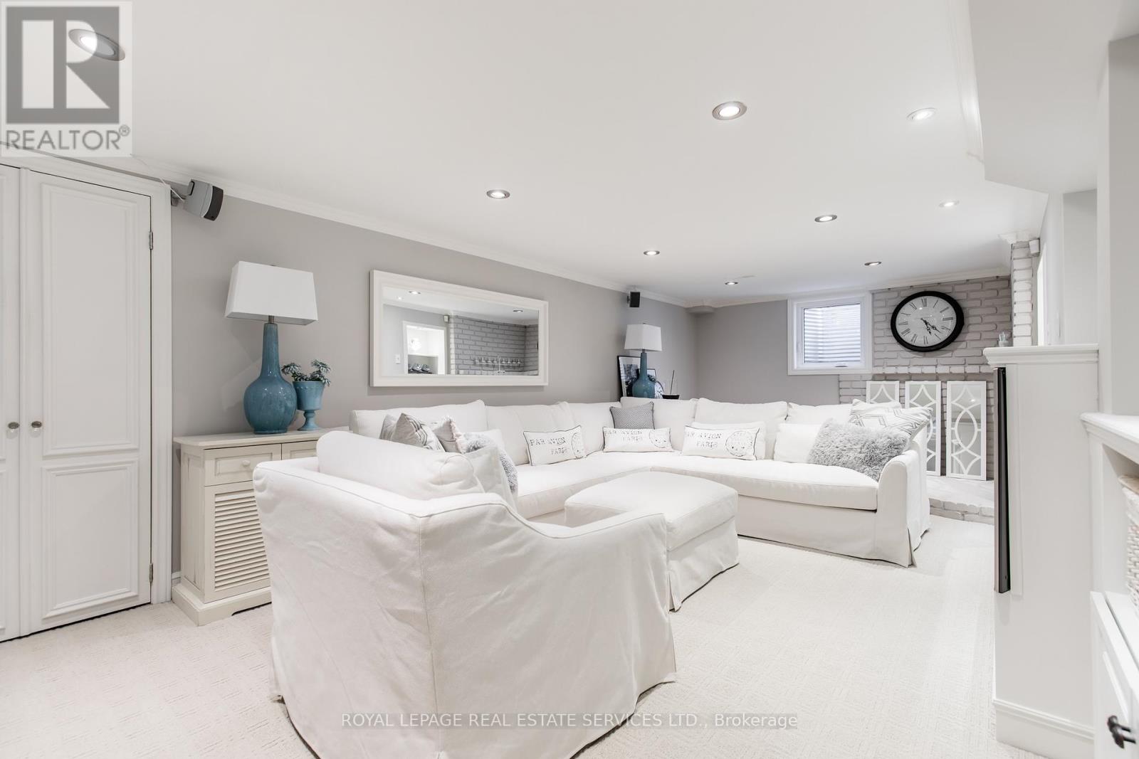 16 Ferndale Crescent, Brampton, Ontario  L6W 1E9 - Photo 35 - W12439419