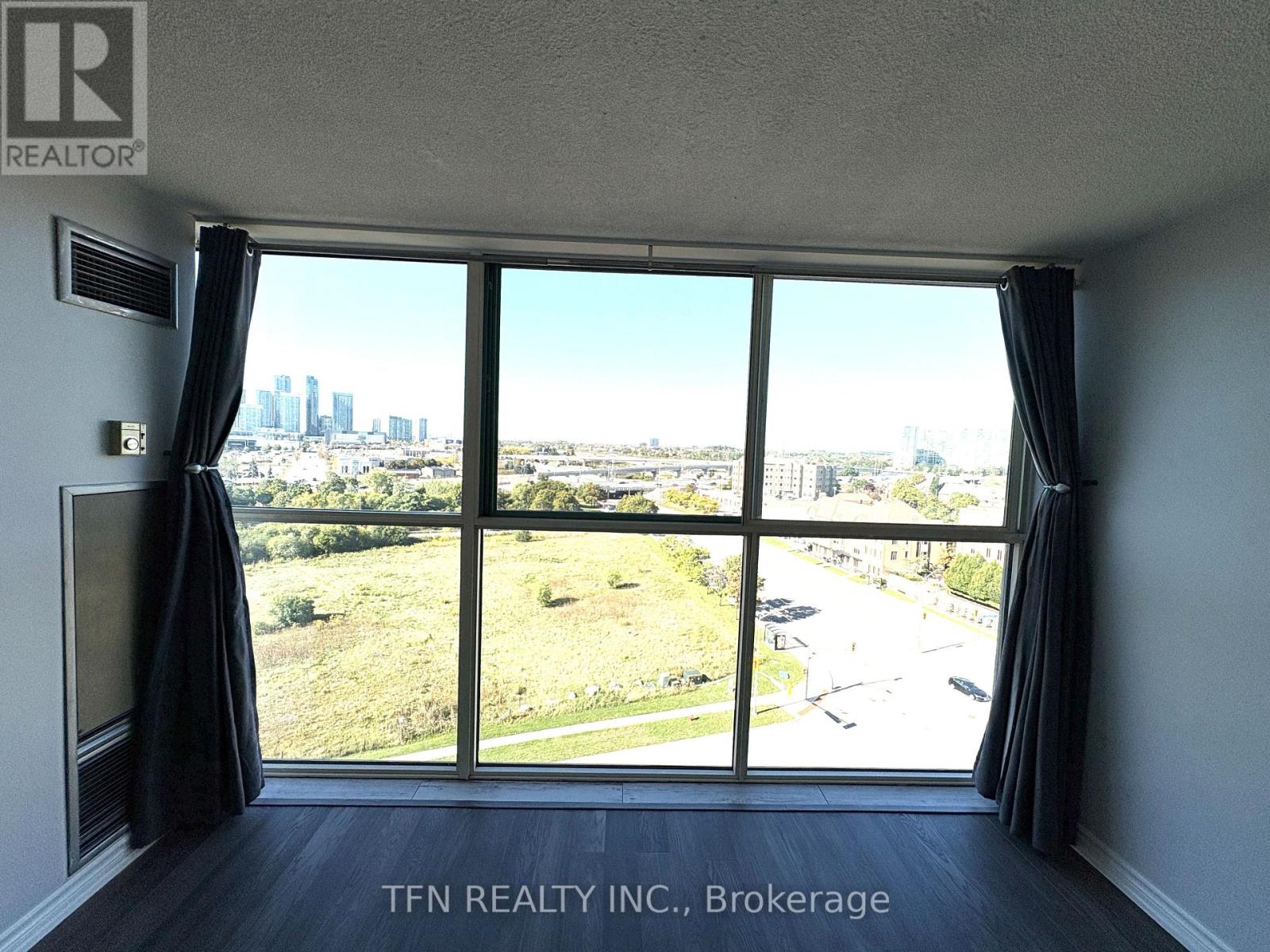 1102 - 4205 Shipp Drive, Mississauga, Ontario  L4Z 2Y9 - Photo 10 - W12439431