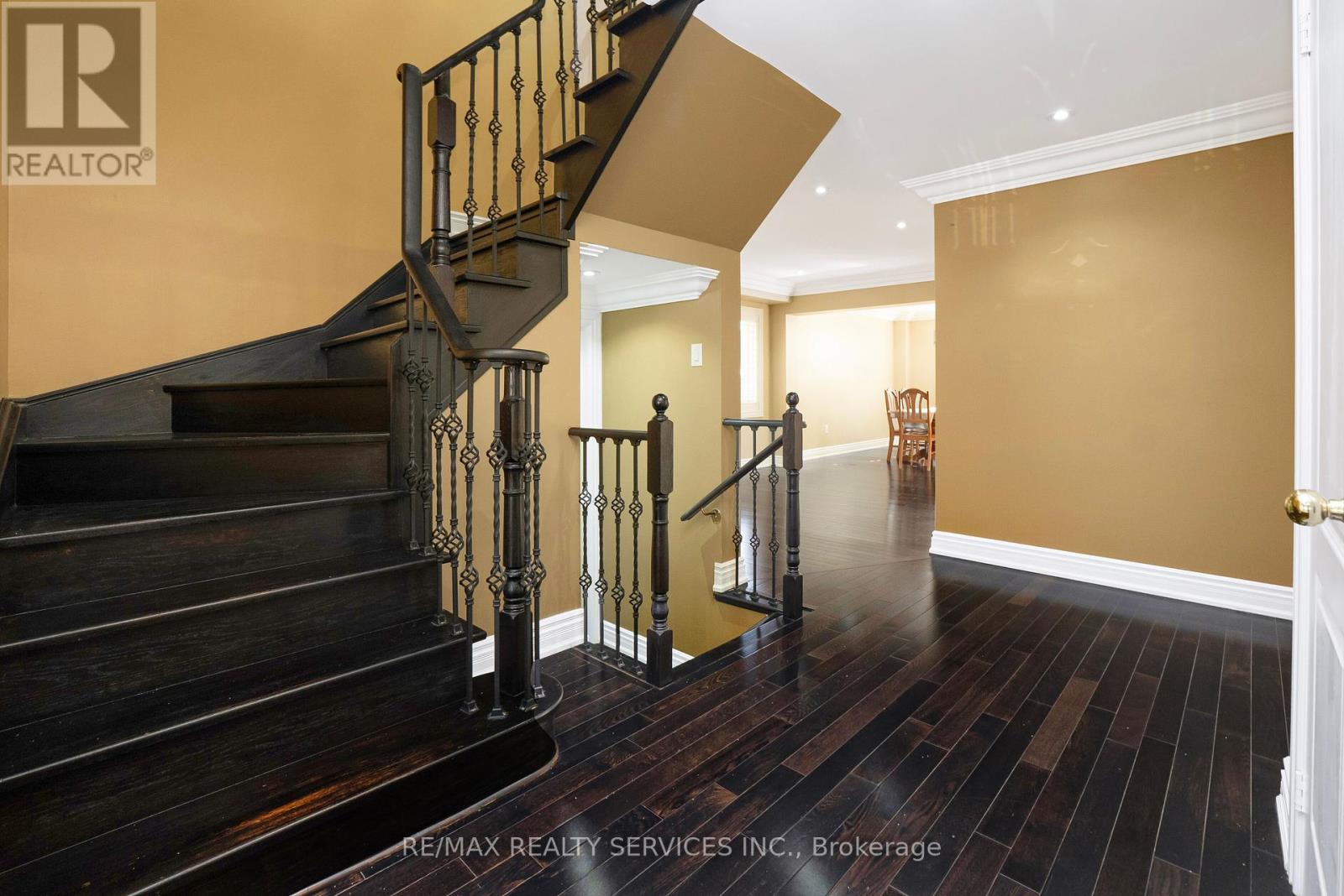 14 Foxmere Road, Brampton, Ontario  L7A 1S6 - Photo 19 - W12439444