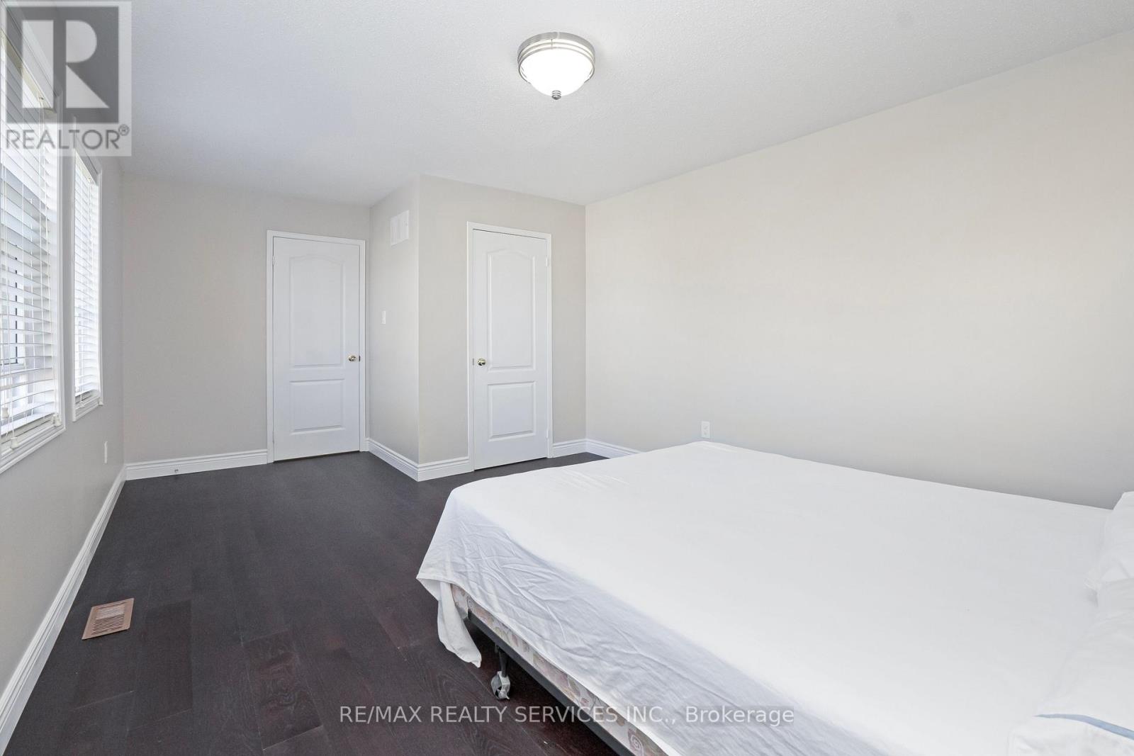 14 Foxmere Road, Brampton, Ontario  L7A 1S6 - Photo 22 - W12439444