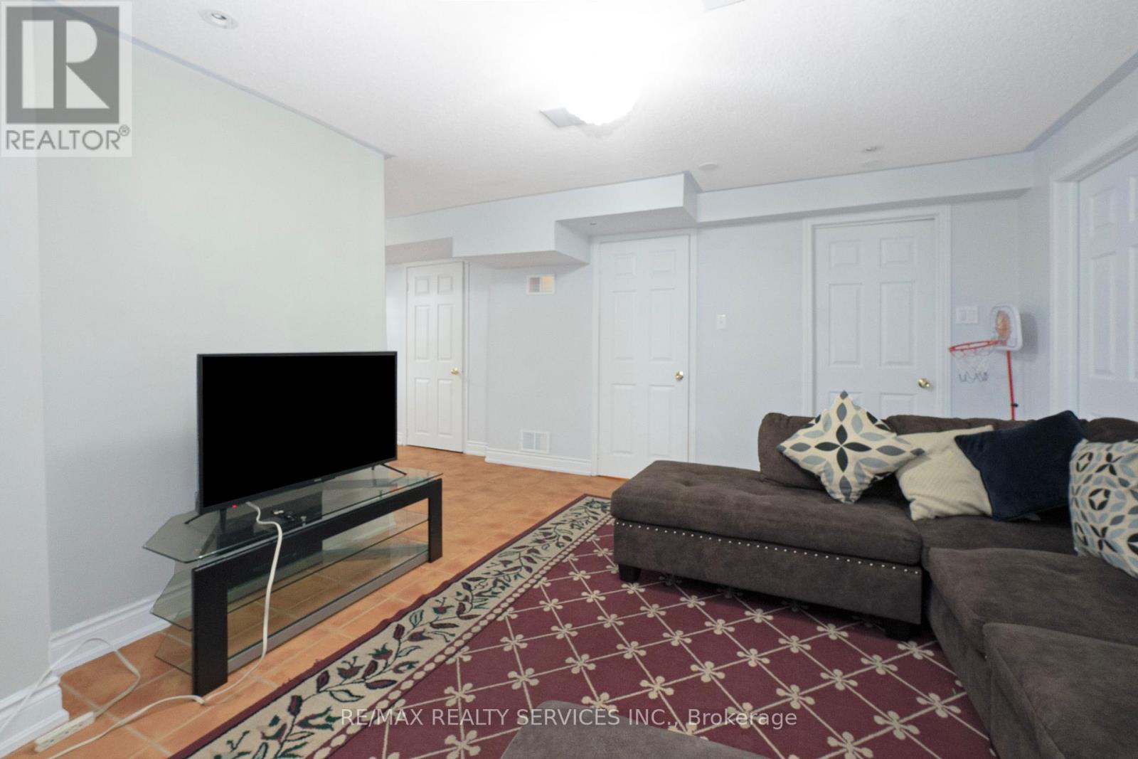 14 Foxmere Road, Brampton, Ontario  L7A 1S6 - Photo 39 - W12439444
