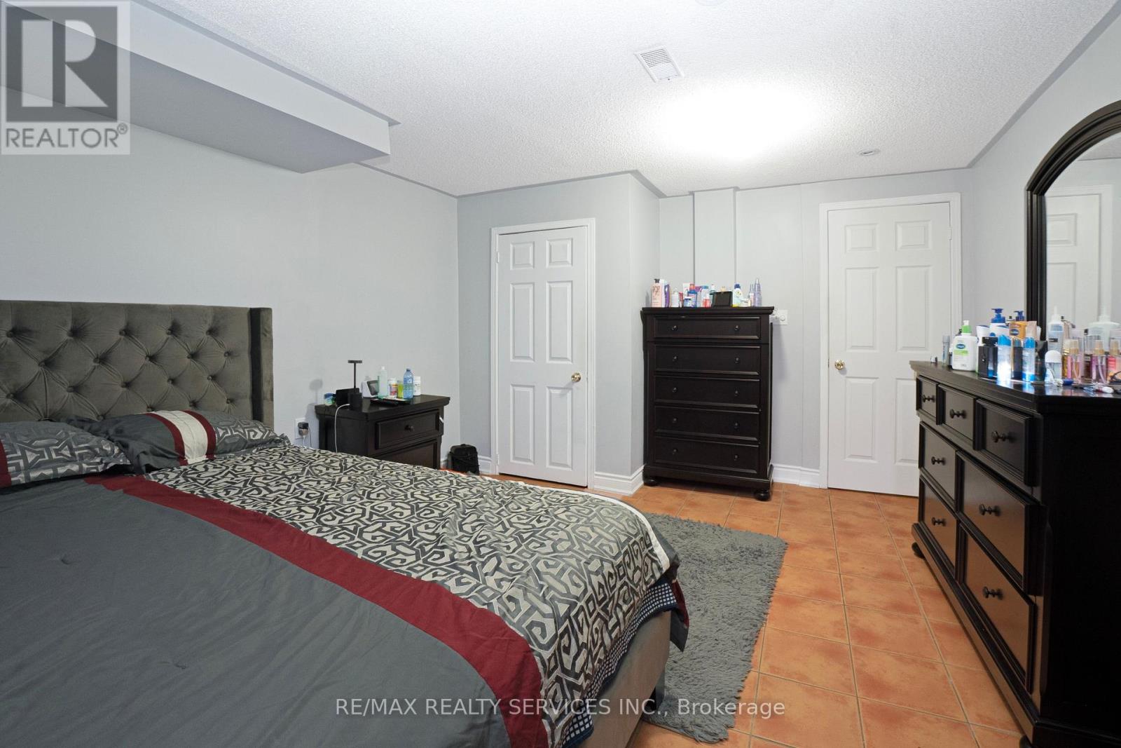 14 Foxmere Road, Brampton, Ontario  L7A 1S6 - Photo 42 - W12439444