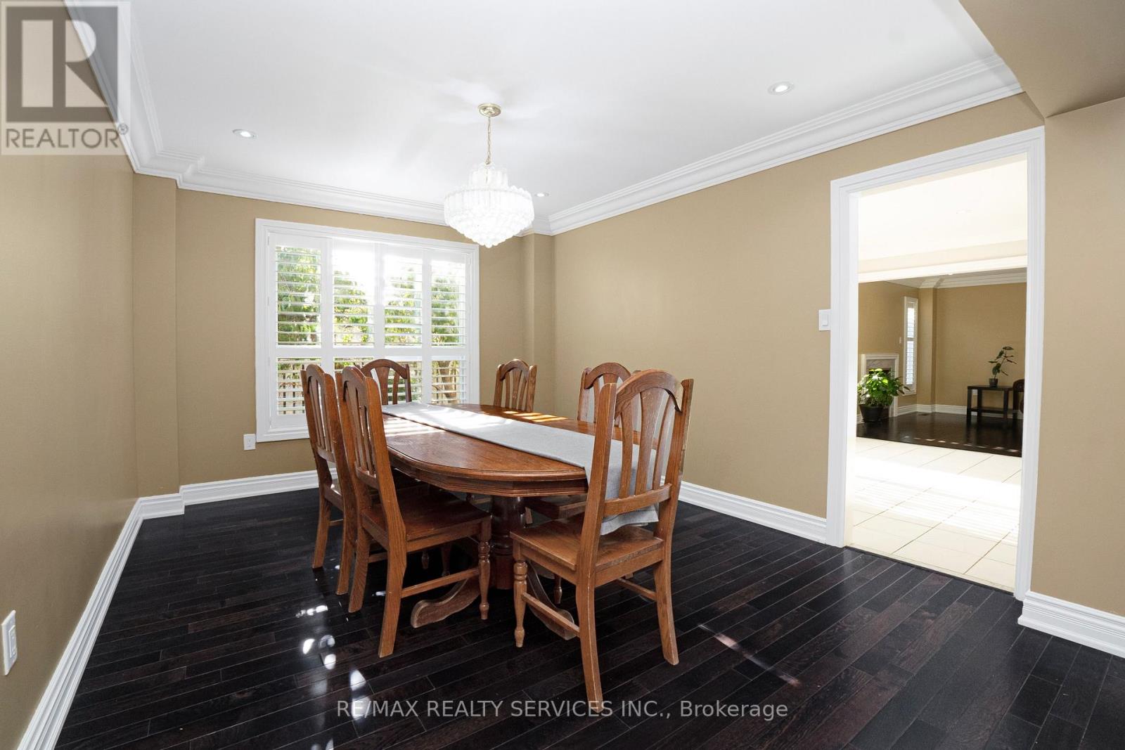 14 Foxmere Road, Brampton, Ontario  L7A 1S6 - Photo 8 - W12439444