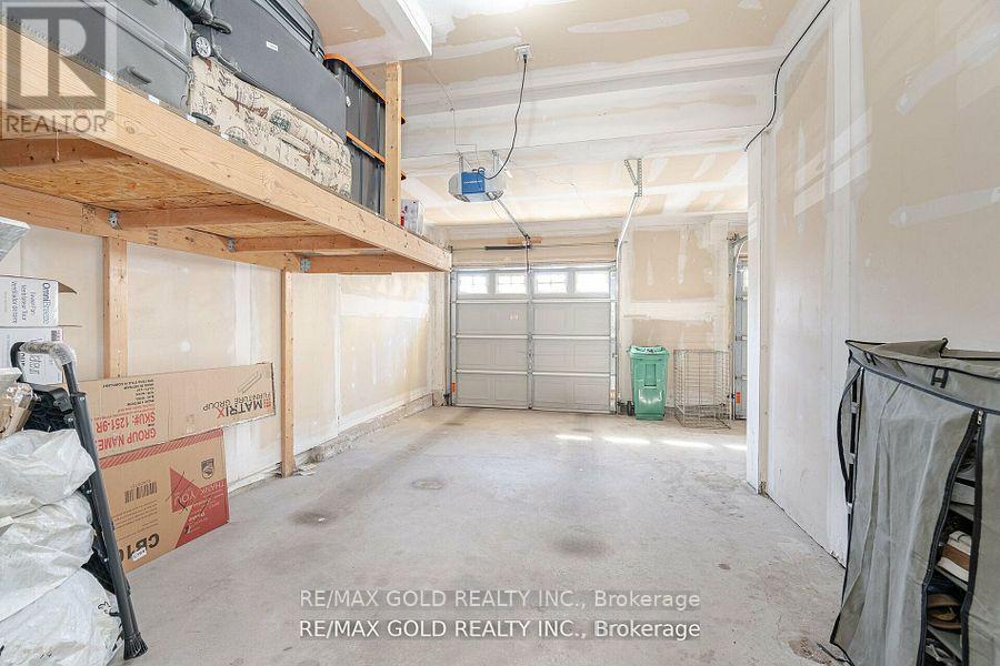 51 - 60 Fairwood Circle, Brampton, Ontario  L6R 0Y6 - Photo 34 - W12439459