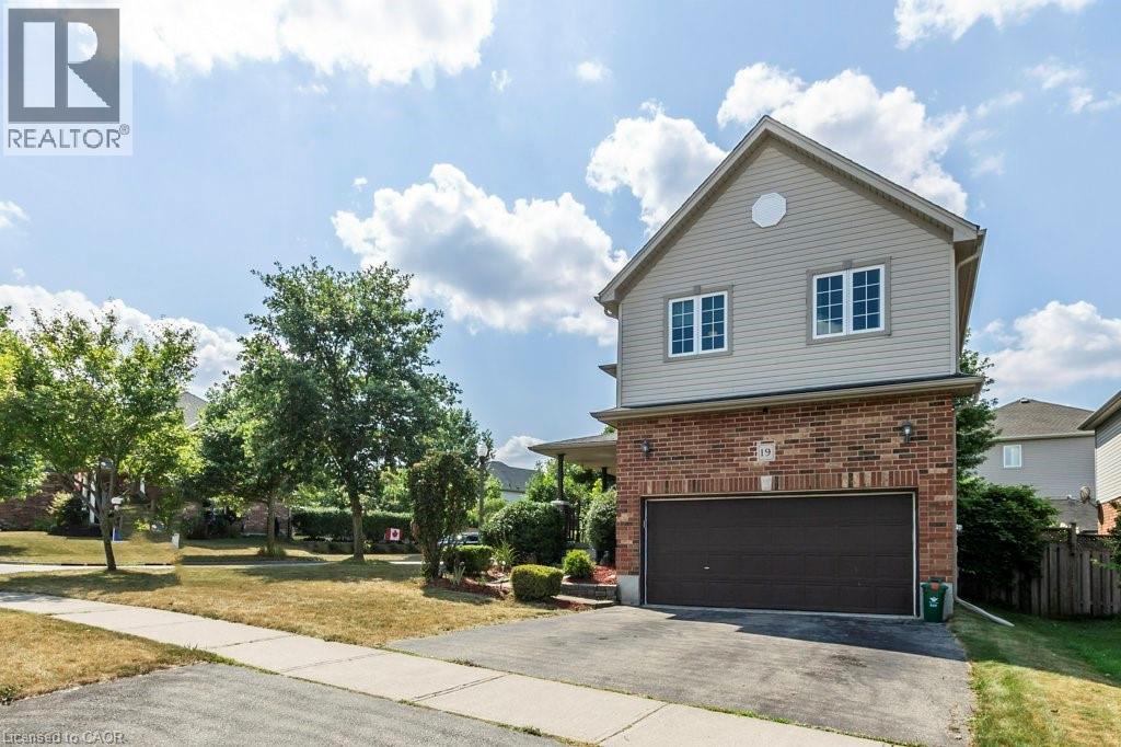 19 Apple Ridge Drive, Kitchener, Ontario  N2P 2S2 - Photo 3 - 40775707