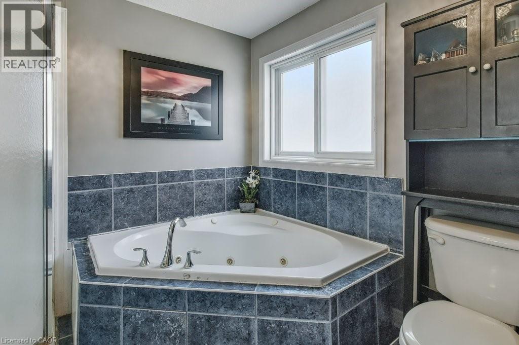 19 Apple Ridge Drive, Kitchener, Ontario  N2P 2S2 - Photo 30 - 40775707
