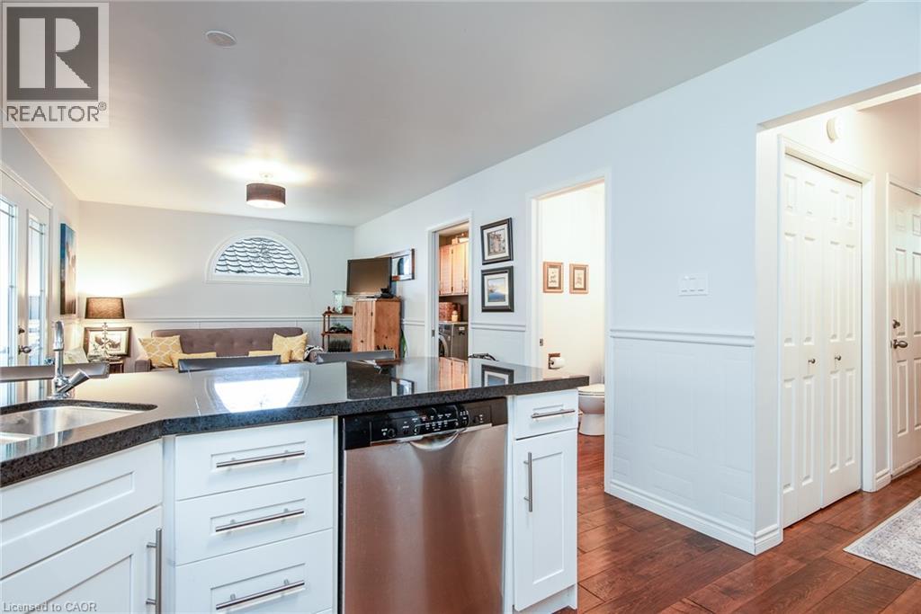 500 Foxhill Place, Waterloo, Ontario  N2T 1X7 - Photo 15 - 40775634