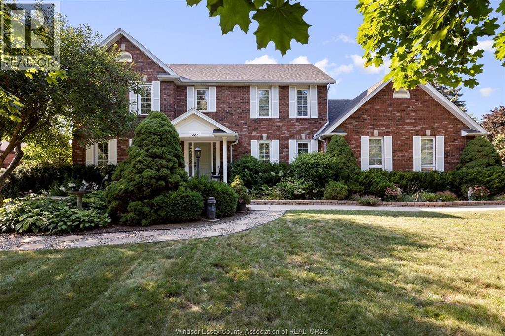 MLS# 25025047: 226 TURNER CRESCENT, Amherstburg, Canada