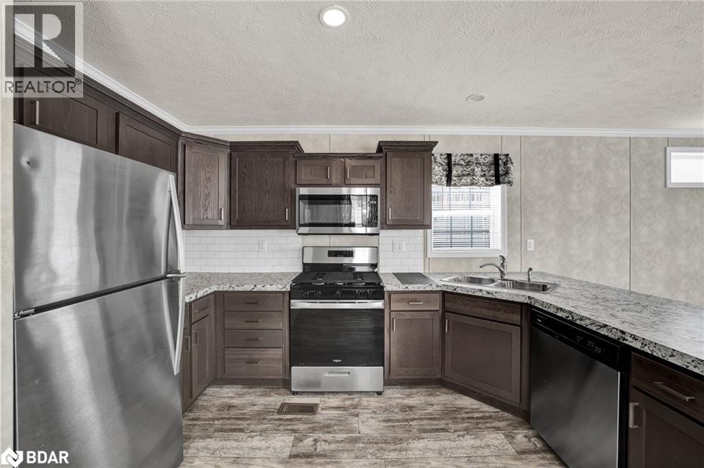 40 Shamrock Crescent, Angus, Ontario  L3W 0A5 - Photo 11 - 40772635