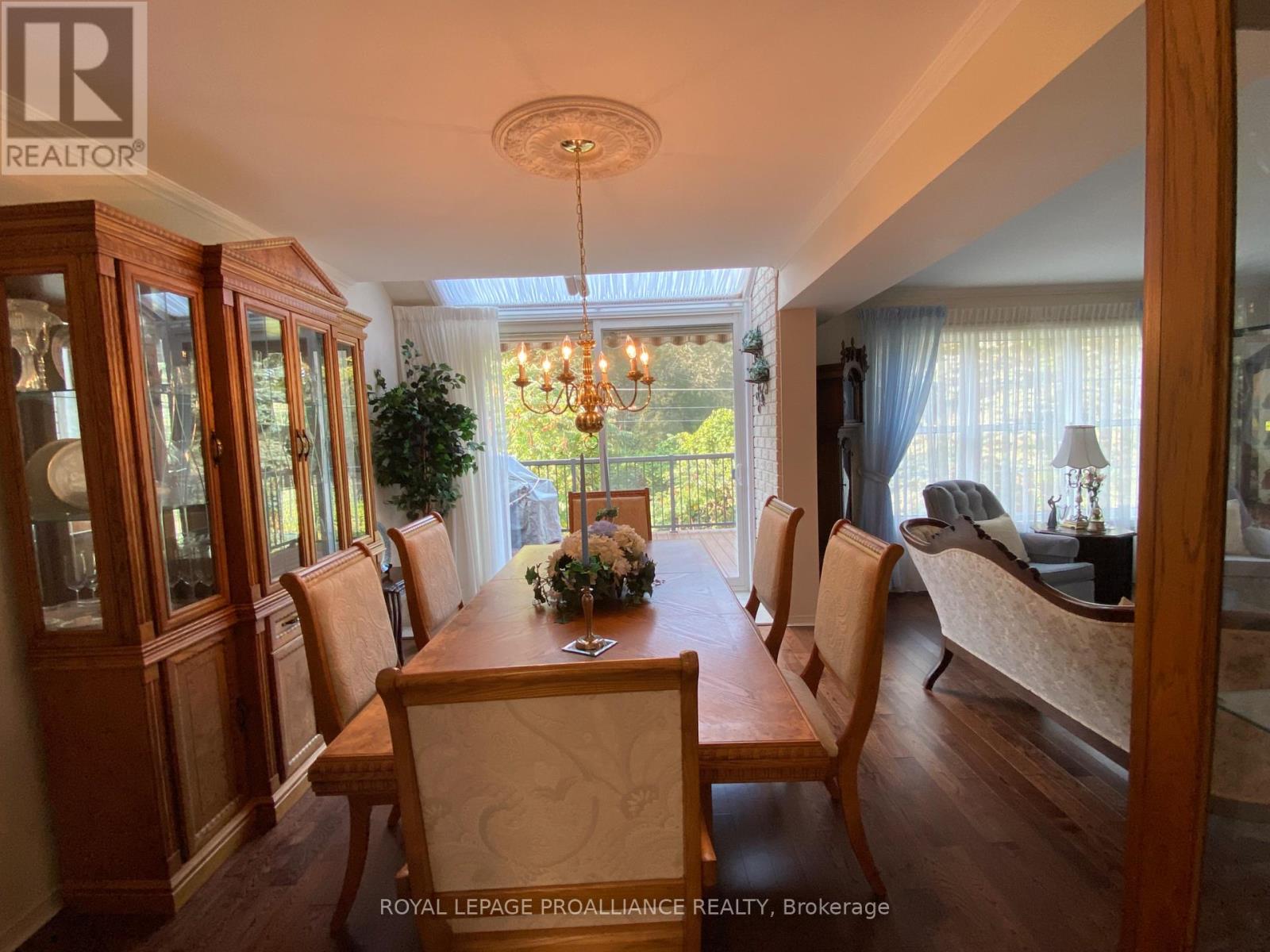45 Country Club Place, Brockville, Ontario  K6V 6T9 - Photo 10 - X12439662