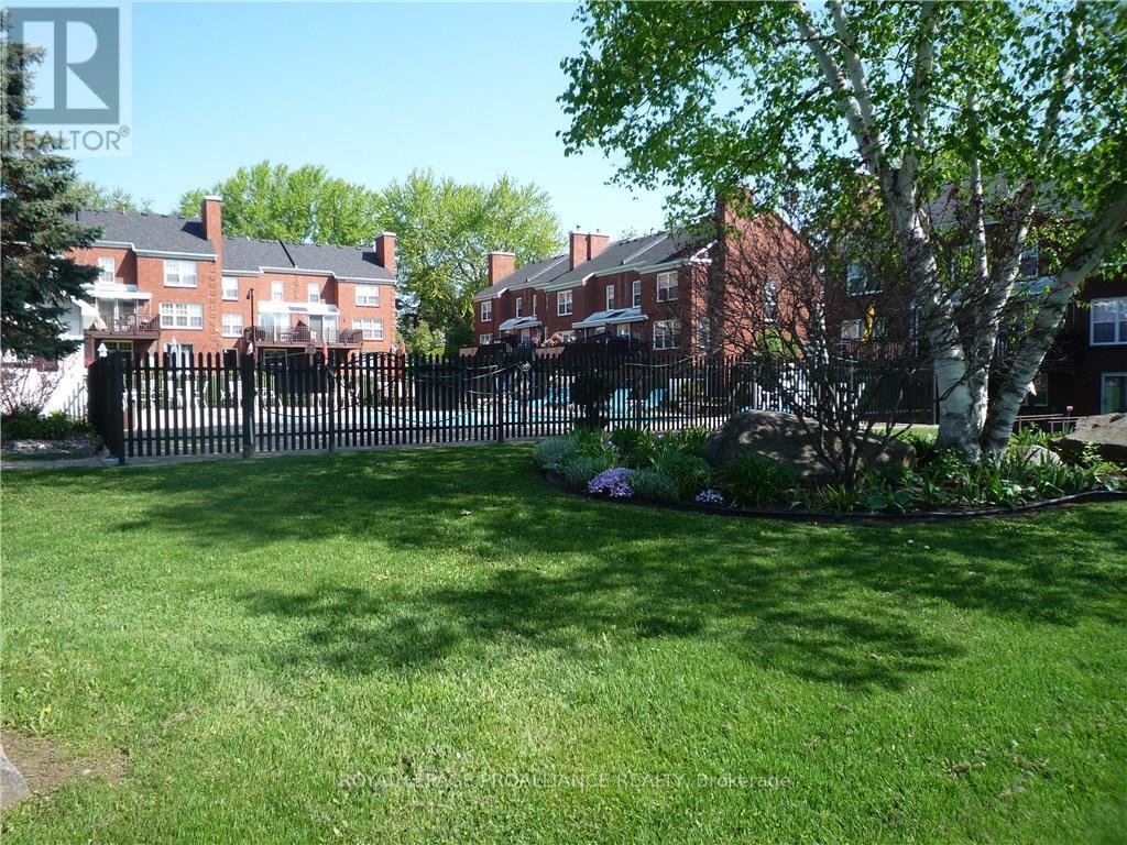45 Country Club Place, Brockville, Ontario  K6V 6T9 - Photo 45 - X12439662