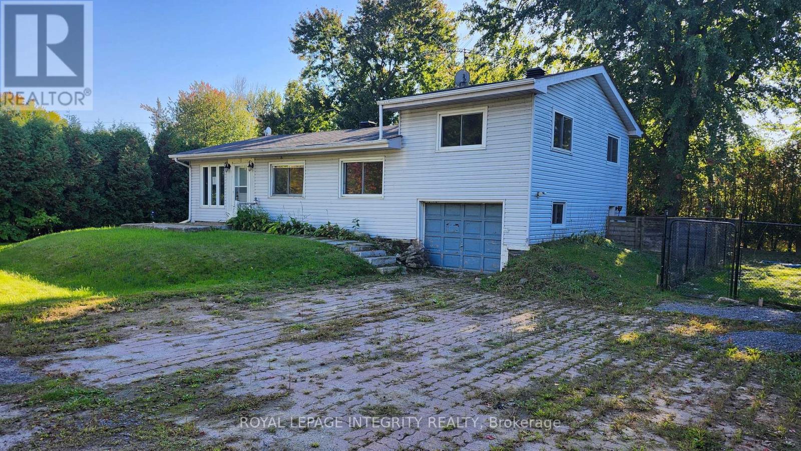 6262 152nd Avenue, South Glengarry, Ontario  K0C 1E0 - Photo 2 - X12439643
