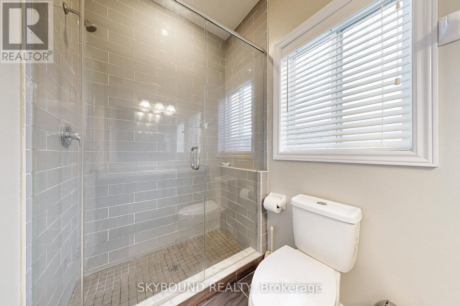 305 Wesley Boulevard, Cambridge, Ontario  N1R 5S2 - Photo 12 - X12439372