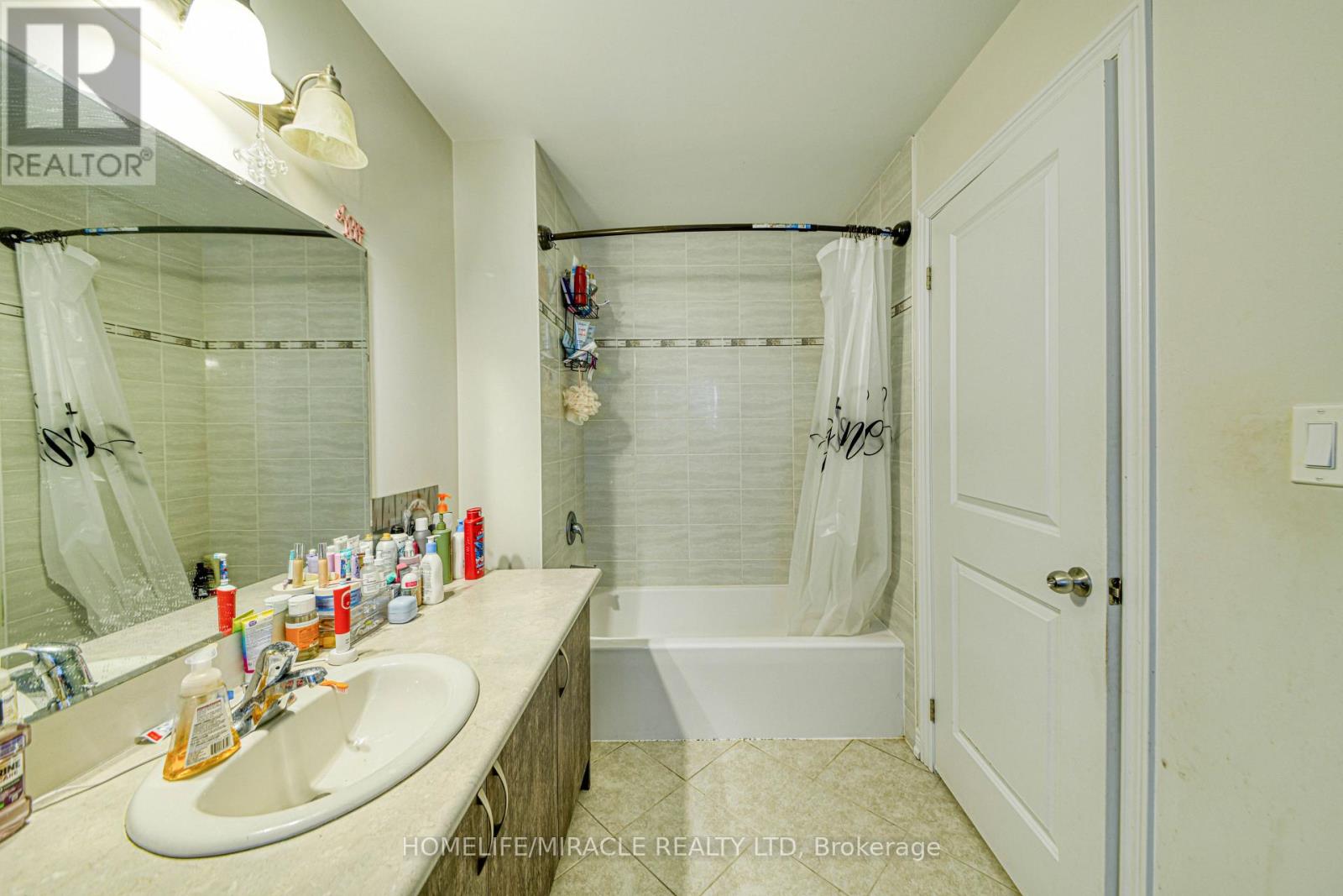 56 Flitton Avenue, Peterborough, Ontario  K9H 0G5 - Photo 21 - X12439397