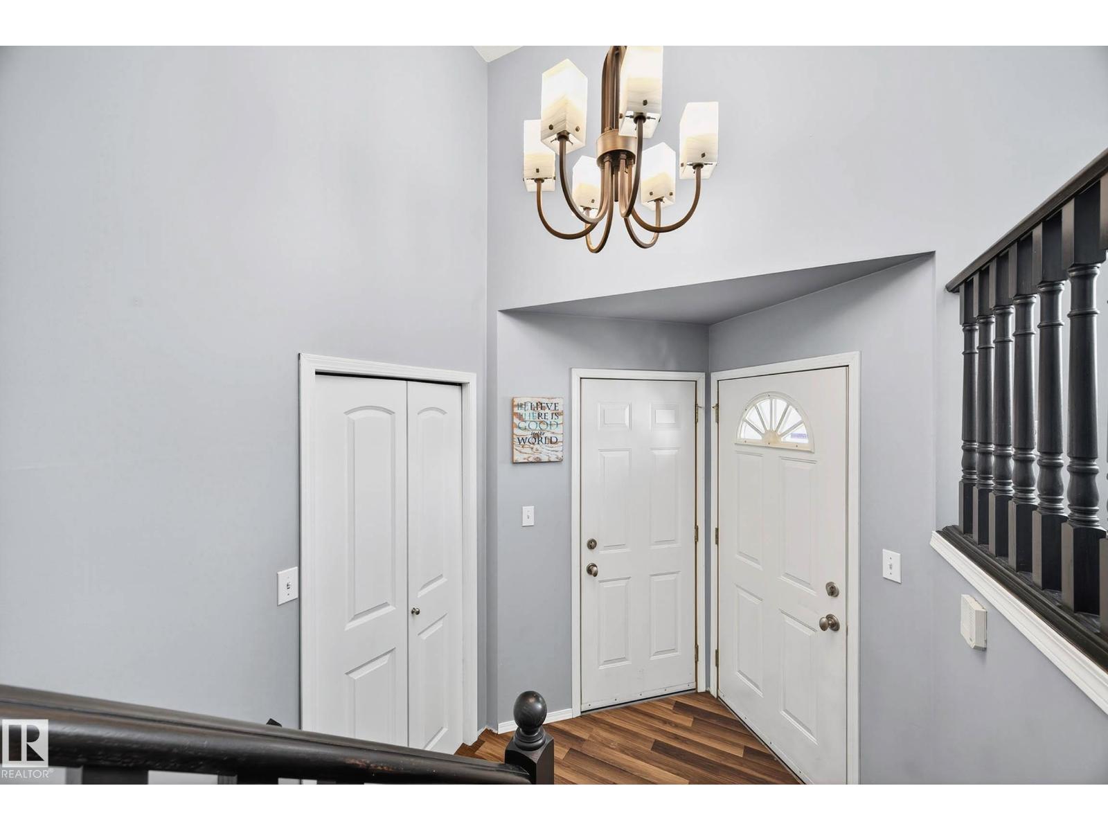 1079 Jones Cr Nw Nw, Edmonton, Alberta  T6L 6Y1 - Photo 3 - E4460376