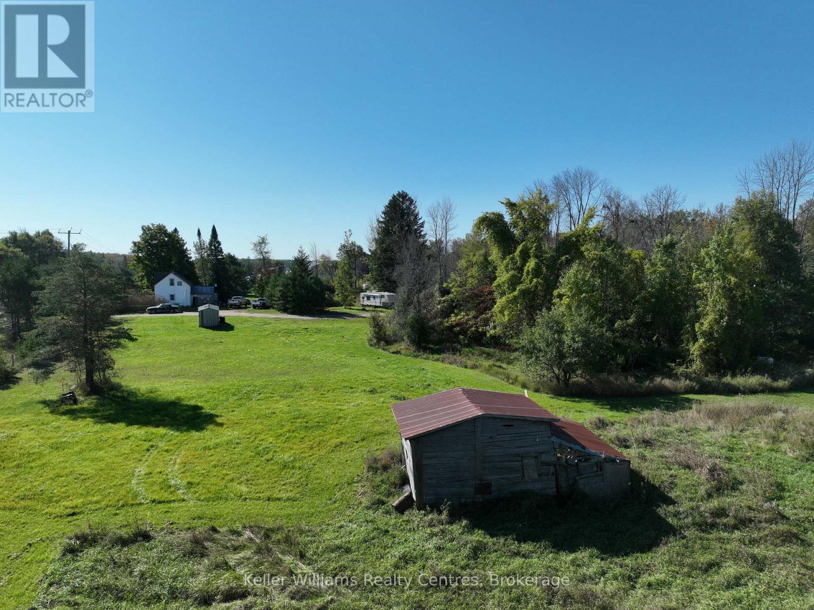 19528 Highway 6, South Bruce Peninsula, Ontario  N0H 2T0 - Photo 6 - X12439571