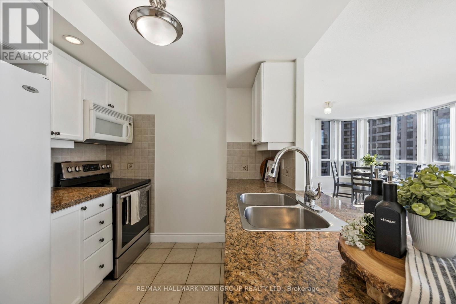 1905 - 10 Northtown Way, Toronto, Ontario  M2N 7L4 - Photo 23 - C12420766
