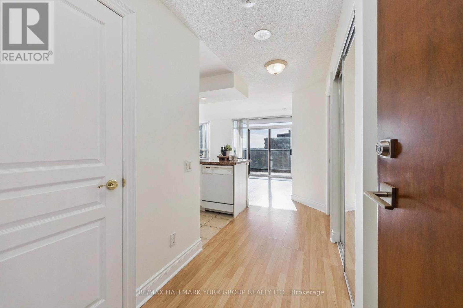 1905 - 10 Northtown Way, Toronto, Ontario  M2N 7L4 - Photo 5 - C12420766