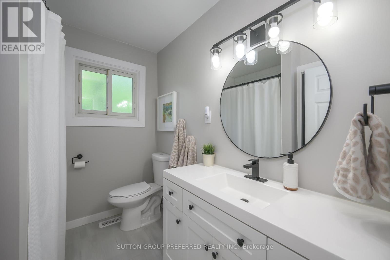691 Widmore Drive, London South, Ontario  N6J 3A8 - Photo 17 - X12312940