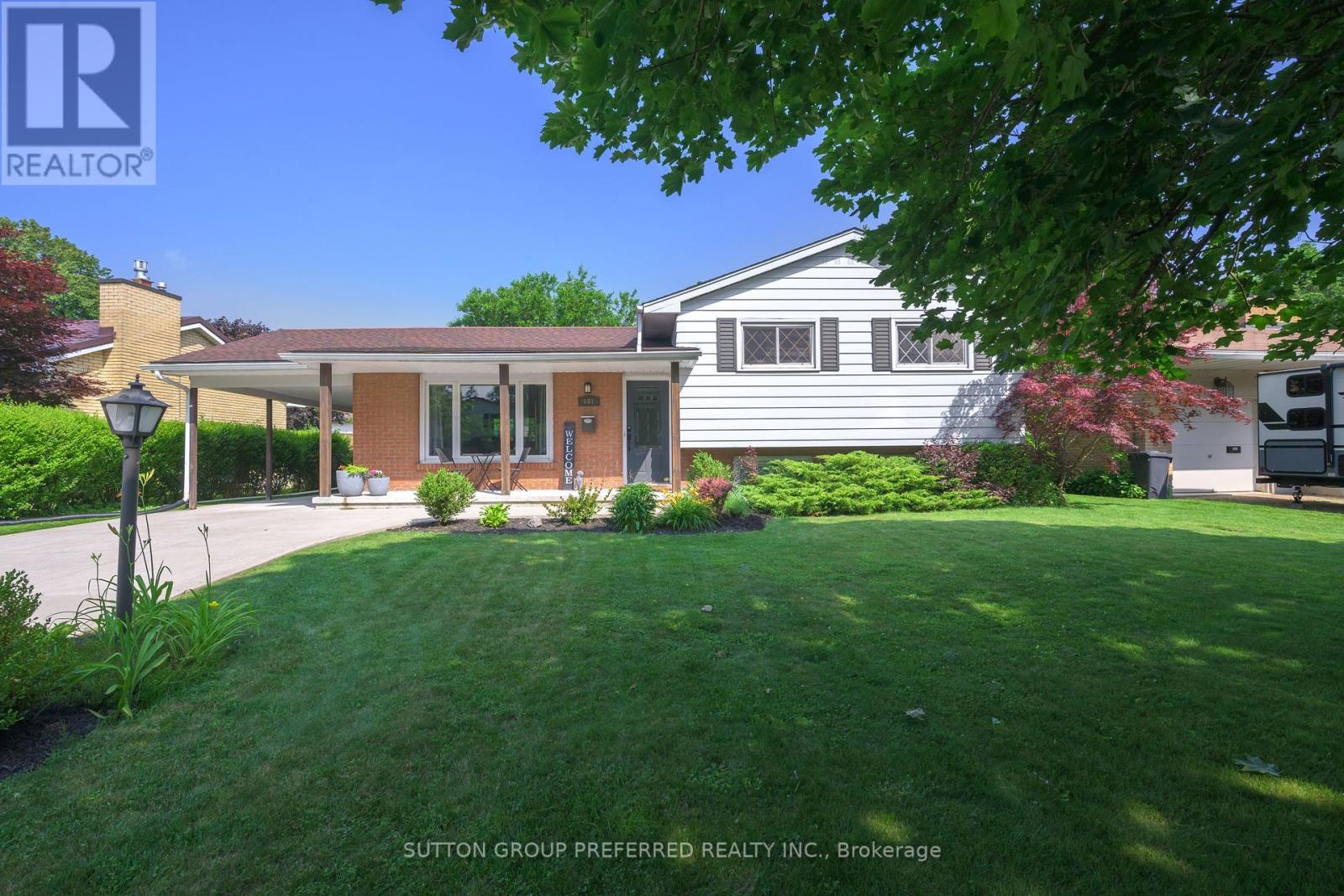 691 Widmore Drive, London South, Ontario  N6J 3A8 - Photo 1 - X12312940