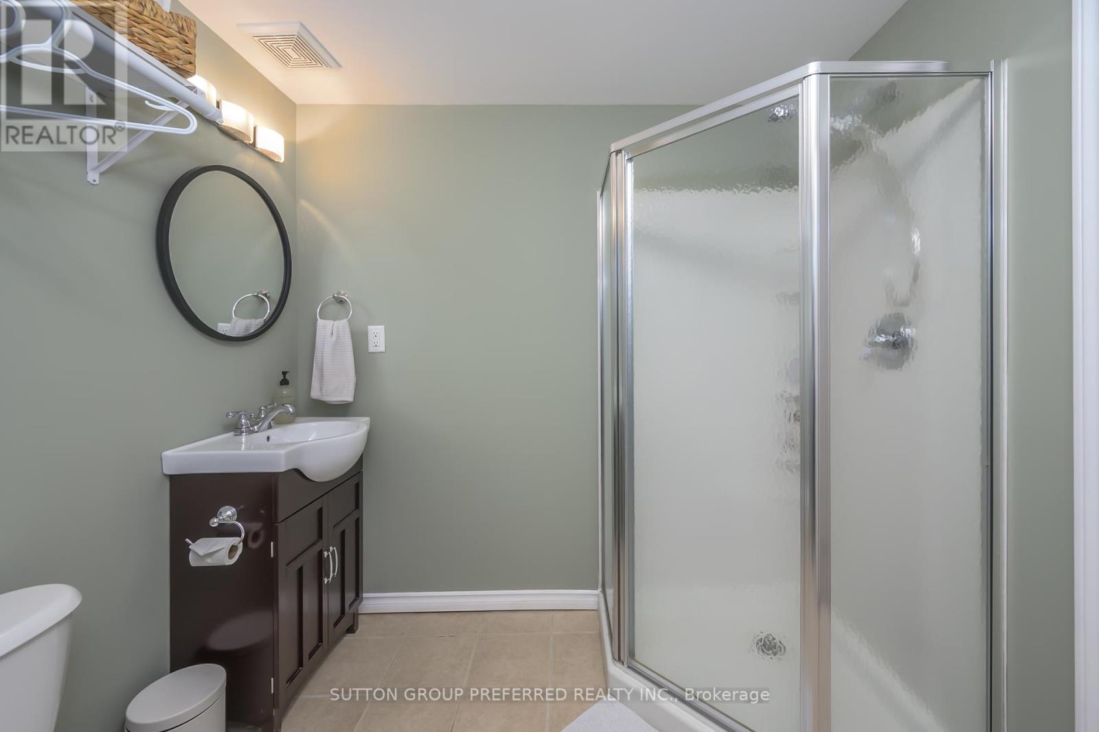 691 Widmore Drive, London South, Ontario  N6J 3A8 - Photo 23 - X12312940