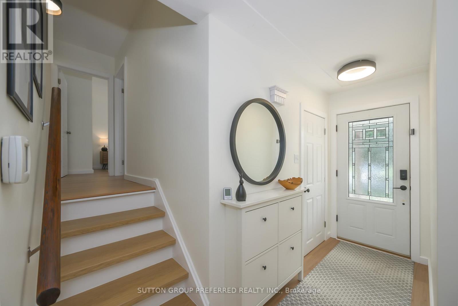 691 Widmore Drive, London South, Ontario  N6J 3A8 - Photo 6 - X12312940